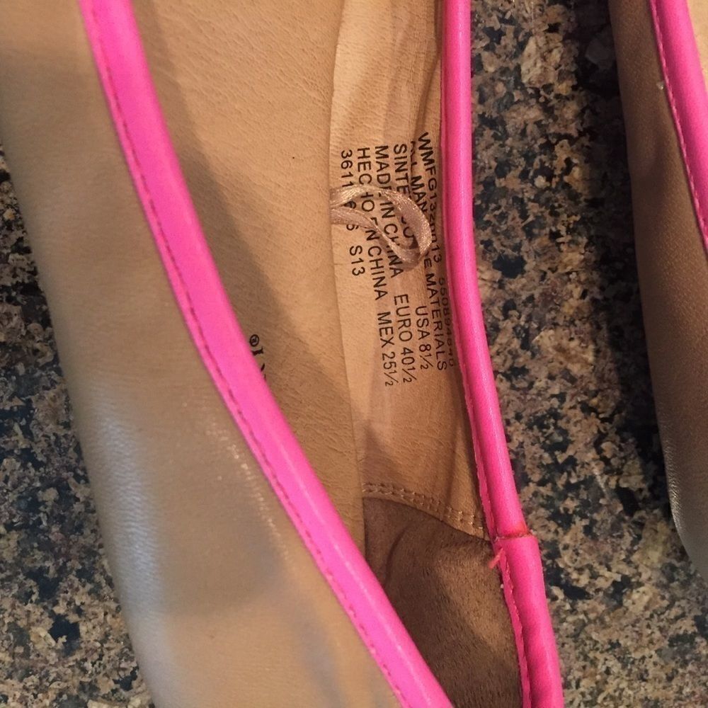 Faded Glory Pink and Tan Flats - Picture 3 of 8